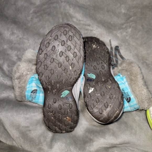 Girls North Face Boots Size 3 - Picture 4 of 5